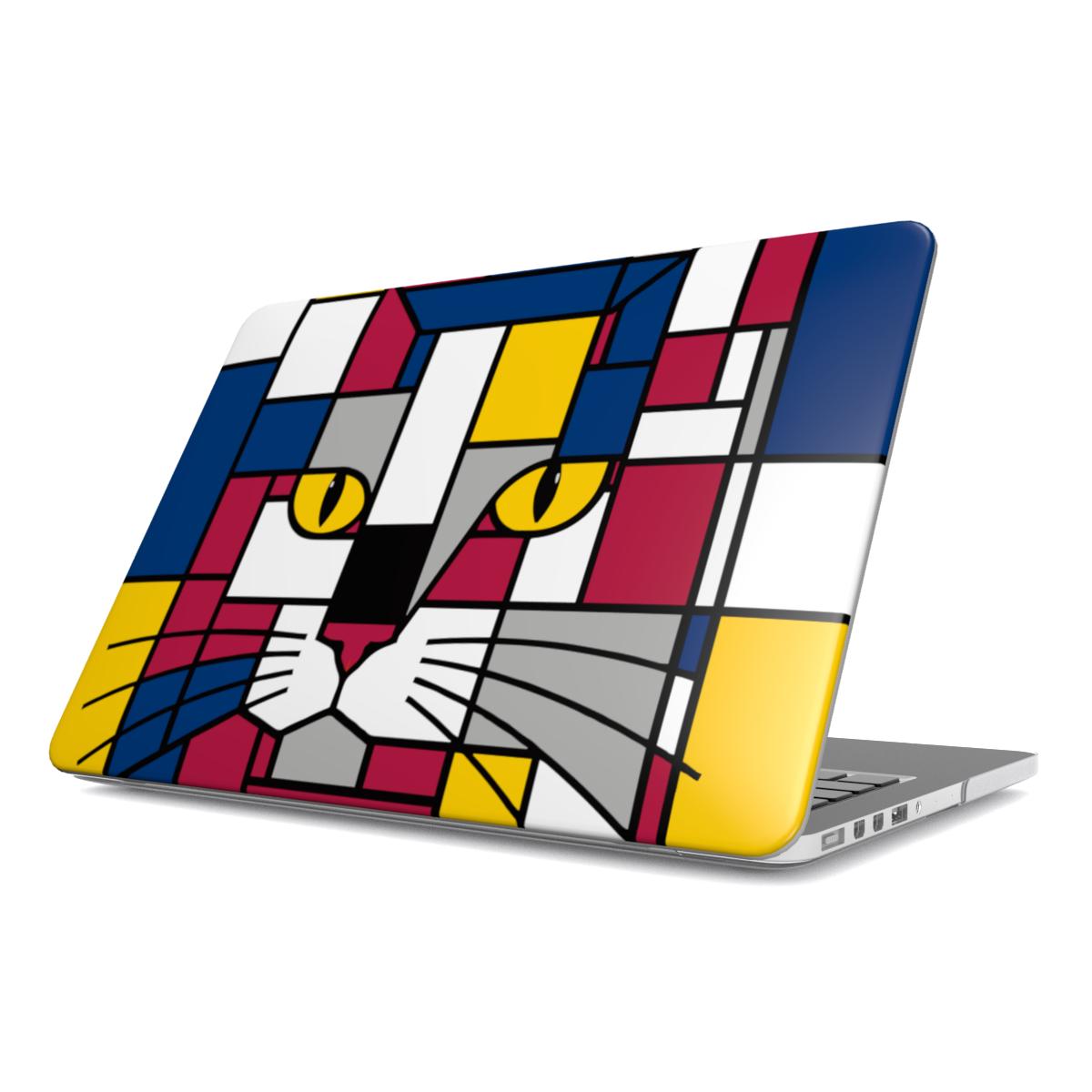 Dark blue, red and yellow carneval clown inspired slim protective MacBook case shown from the front angled view.